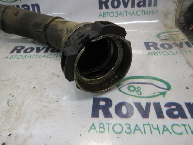 RENAULT 144604599R Шланг (патрубок) интеркуллера в наличии Павлоград