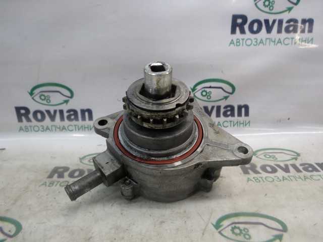 Вакуумный насос Nissan Navara NP300 III