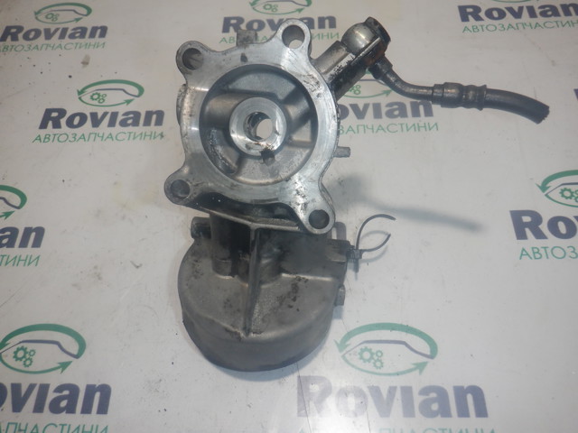  Корпус масляного фильтра 15238EB30B NISSAN