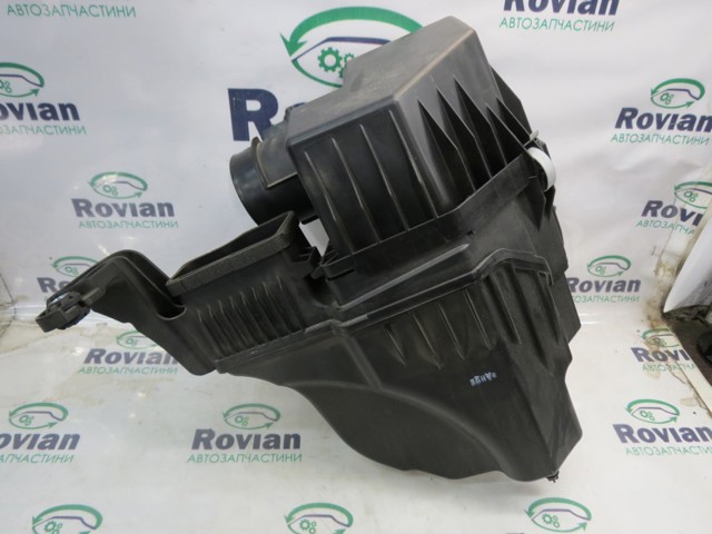 Корпус воздушного фильтра 165006RC1B NISSAN