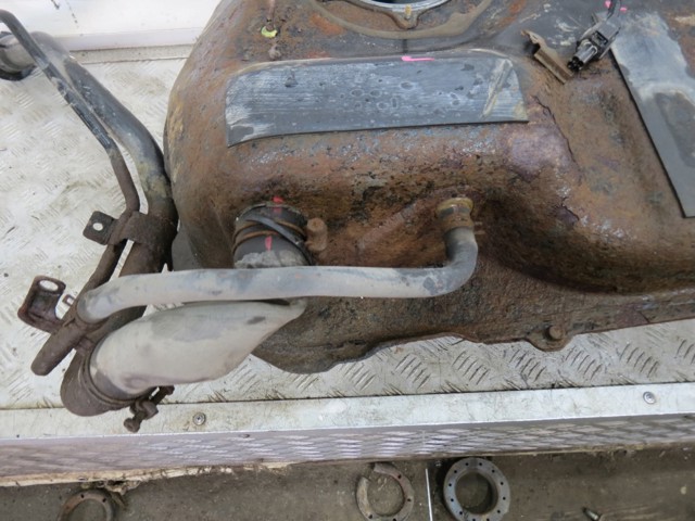 MITSUBISHI 1700A663 Бензобак в наличии Николаев