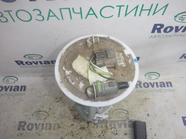 RENAULT 172022440R Бензонасос в наличии Львов