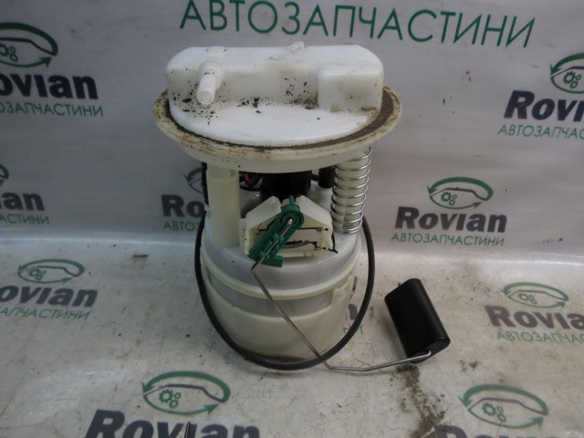 Модуль топливного насоса 172024388R RENAULT