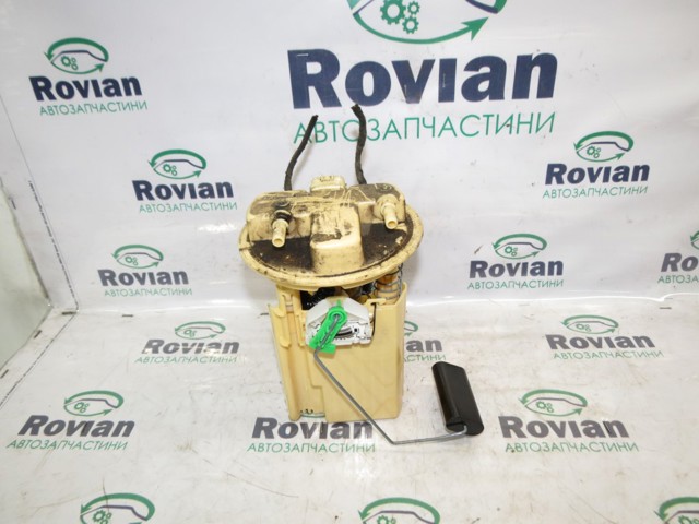 Топливный насос 172026119R RENAULT