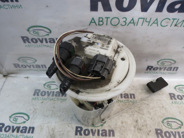 RENAULT 172028171R Модуль топливного насоса с датчиком уровня топлива в наличии Кривой Рог