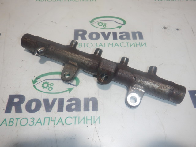 Топливная рампа 175218188R RENAULT