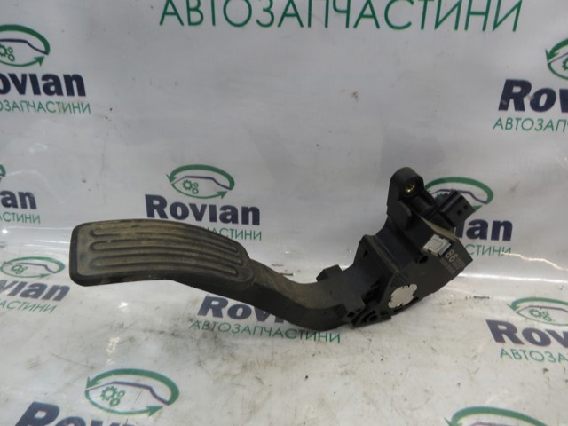 Педаль акселератора 180023RA0B NISSAN
