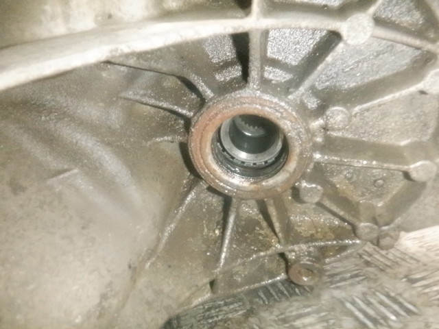 1836348 FORD КПП в сборе (механическая коробка передач) купить в Украина