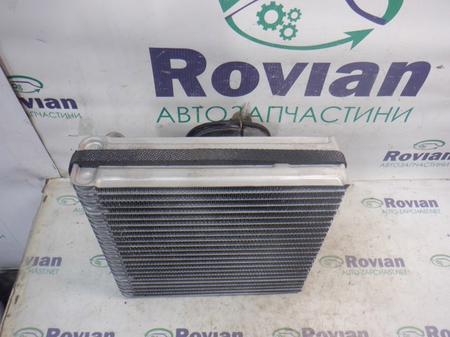 VAG 1K0820679 Клапан TRV кондиционера в наличии Каменское