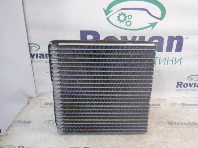 Клапан TRV, кондиционера 1K0820679 VAG
