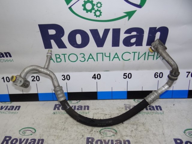 Трубка кондиціонера touran 1 2003-2015 (2,0 дизель 16v), бу-252596 1K0820721AC
