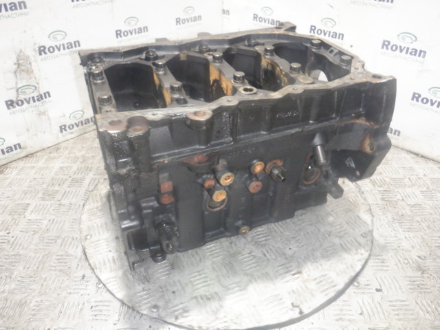 2110027400 HYUNDAI Блок цилиндров двигателя купить в Ирпень