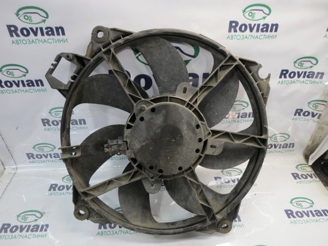 Вентилятор охлаждения 214810898R RENAULT