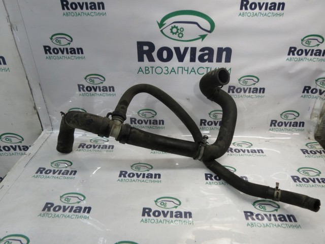 Шланг радиатора охлаждения нижний 215030863R RENAULT