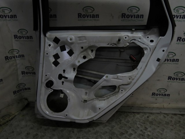 FORD 2172763 Дверь задняя правая в наличии Тернополь
