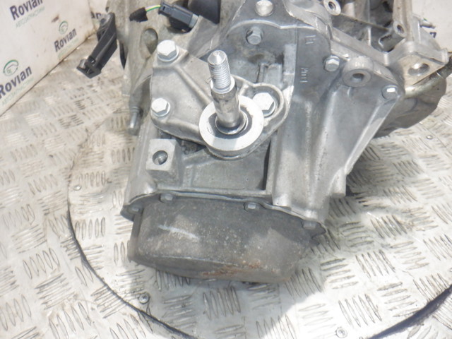 PEUGEOT 2222LL КПП в наличии Ирпень