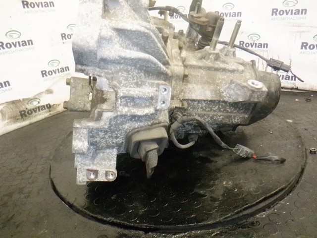 FORD 2255835 КПП в сборе (механическая коробка передач) в наличии Тернополь