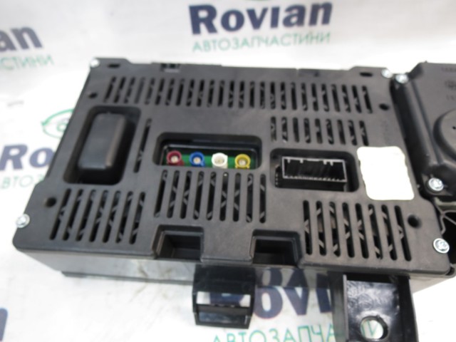 248108063R RENAULT Приборная доска (щиток приборов) купить в Украина