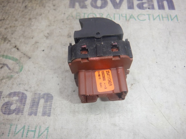 RENAULT 254111342R Кнопочный блок управления стеклоподъемником передний левый в наличии Тернополь