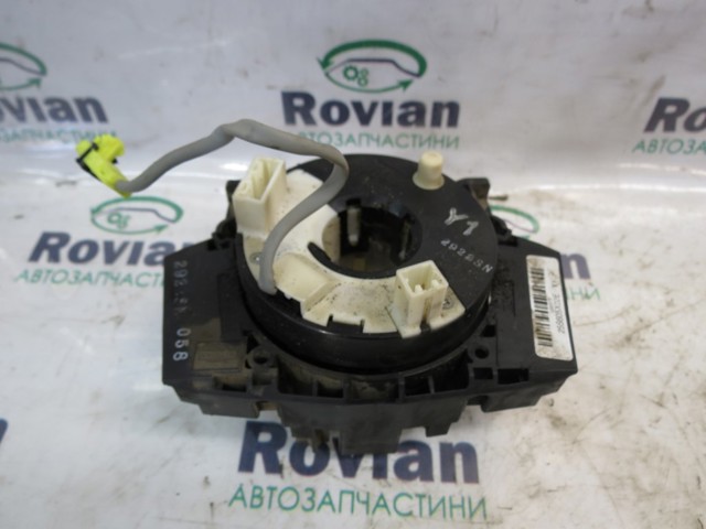 Переключатель подрулевой, центральная часть 255675X00A NISSAN