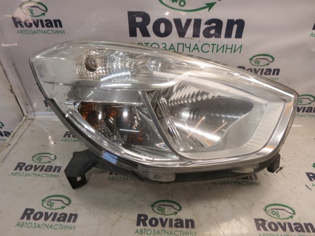 Фара комбинированная, передняя 260102414R RENAULT