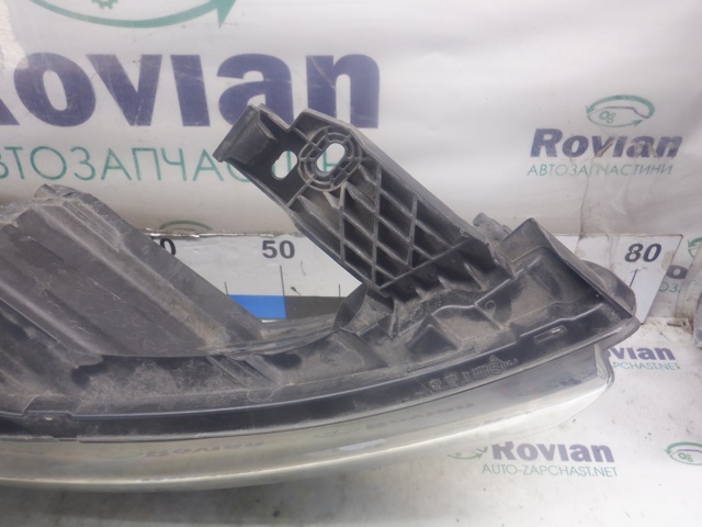 Основная фара - вставка 260108268R RENAULT