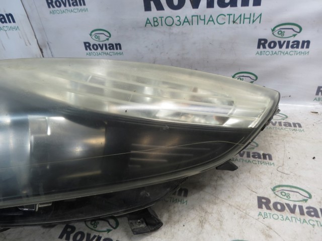 260600023R RENAULT Левая фара купить в Киев