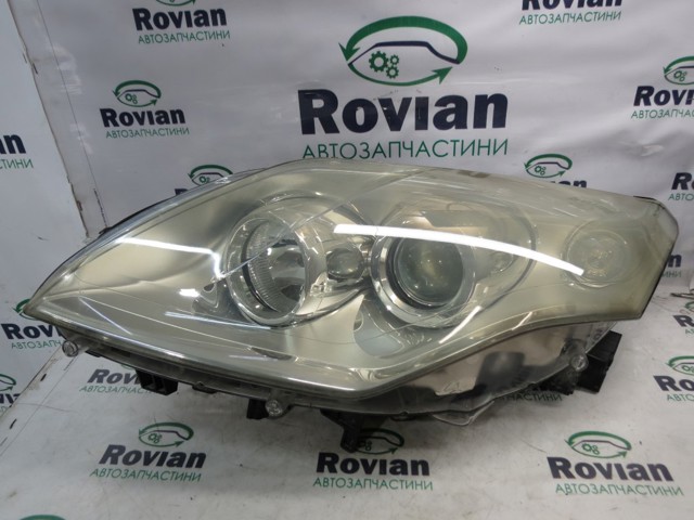 Фара левая передняя 260600033R RENAULT