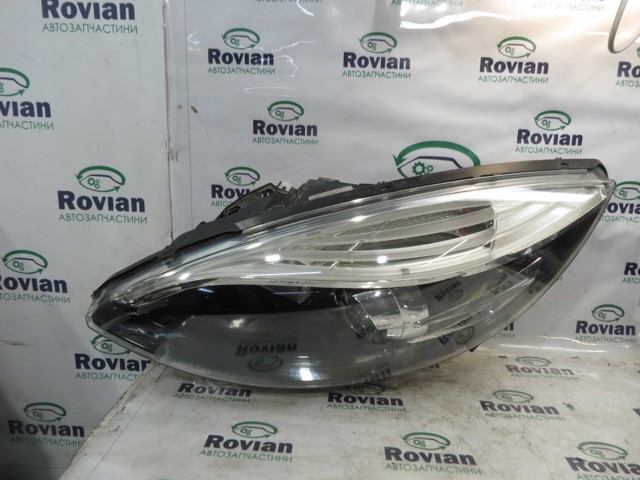 Основная фара в сборе левая 260601946R RENAULT