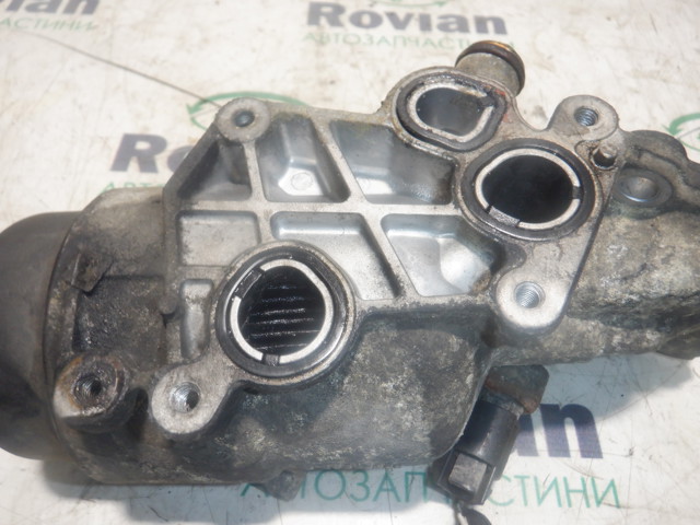 HYUNDAI 263102A501 Корпус масляного фильтра в наличии Черновцы