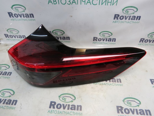 Фара задняя правая внешняя 265506RR0C NISSAN