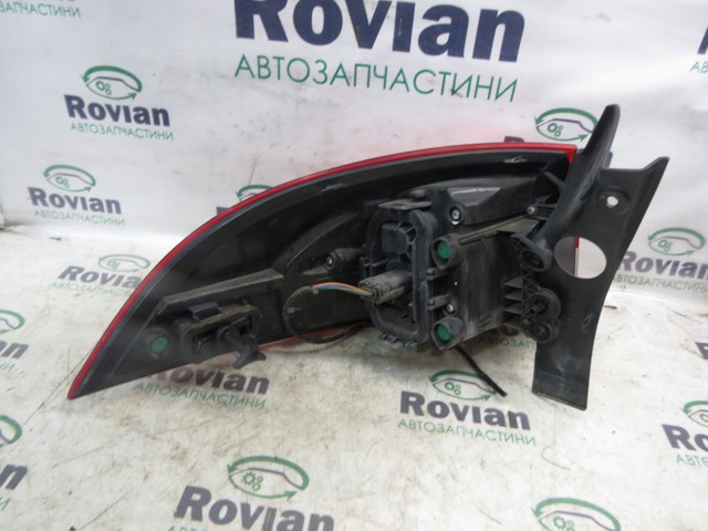 265507408R Фонарь задний правый купить Ужгород