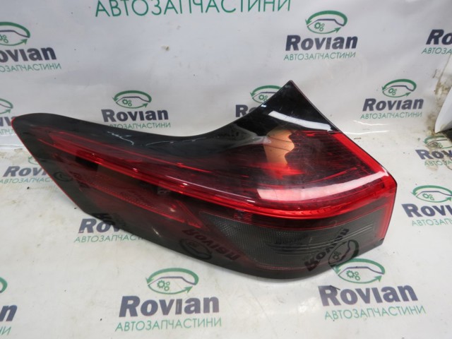 265556RR0C Фонарь задний левый внешний купить Одесса