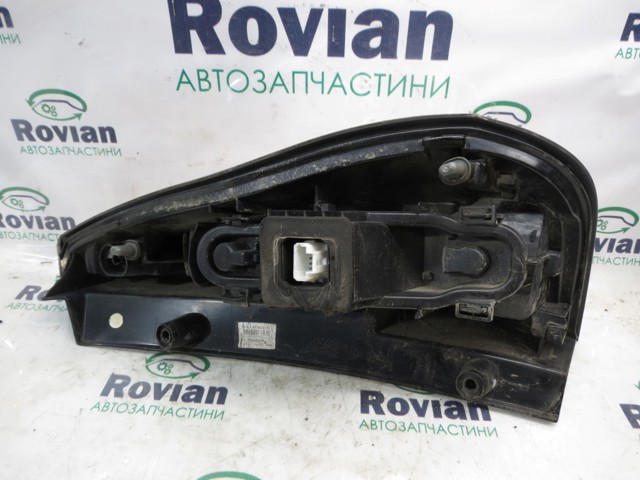 265558940R Фонарь задний левый внешний купить Запорожье
