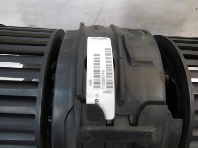 272104937R RENAULT Мотор вентилятора печки (отопителя салона) купить в Тернополь