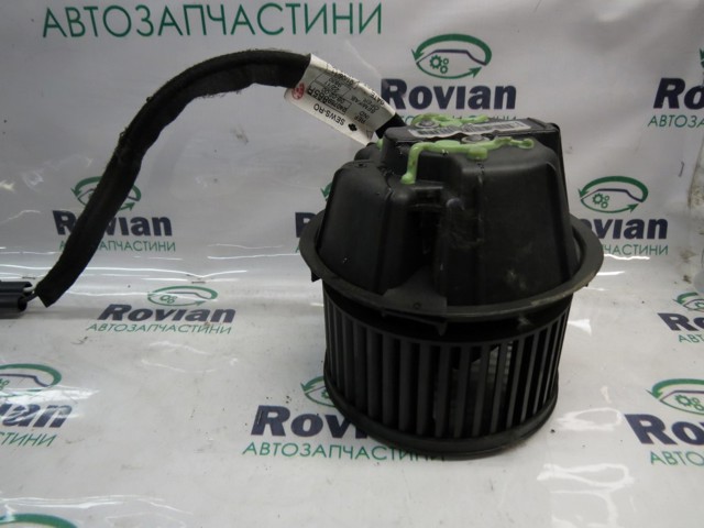 Вентилятор печки 272106020R RENAULT