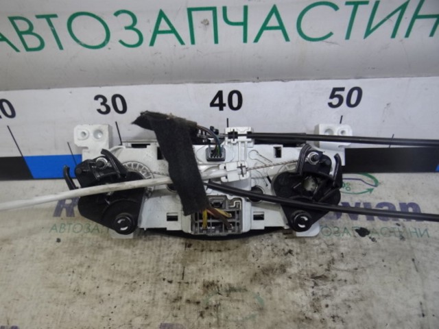 275102784R RENAULT Блок управления режимами отопления/кондиционирования купить в Каменское