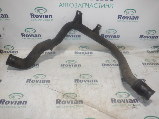 Патрубок воздушный, вход в турбину (наддув) 282512A610 HYUNDAI