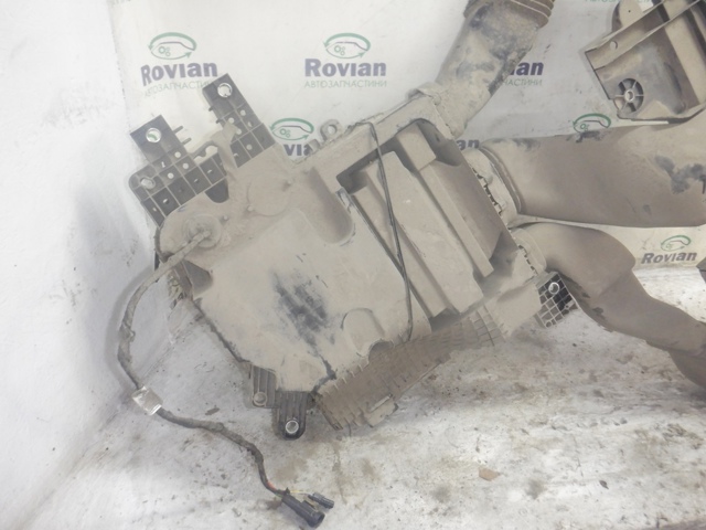 RENAULT 295E39359R в наличии Сумы
