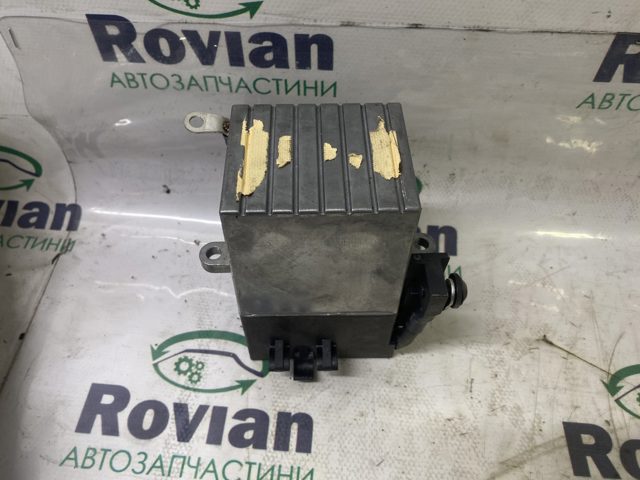 RENAULT 296H66980R в наличии Одесса