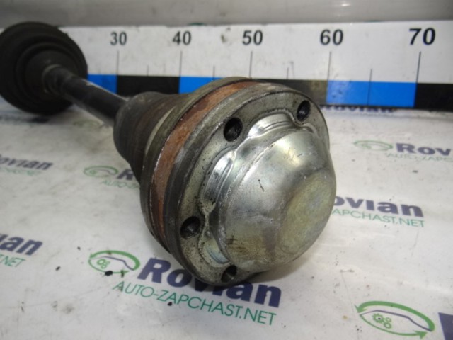 2K0407271E Полуось (привод) передняя левая купить Харьков