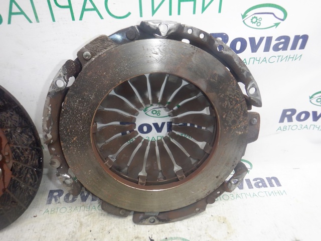 302052515R RENAULT Сцепление купить в Хмельницкий