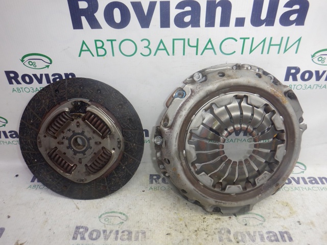 RENAULT 302052515R Комплект сцепления в наличии Львов