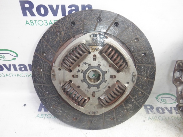 RENAULT 302052515R Комплект сцепления в наличии Хмельницкий