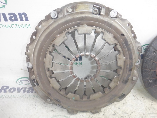 Сцепление и комплектующие 302058324R RENAULT