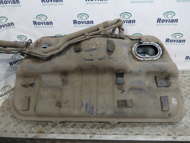 311502E100 HYUNDAI Бензобак купить в Чернигов