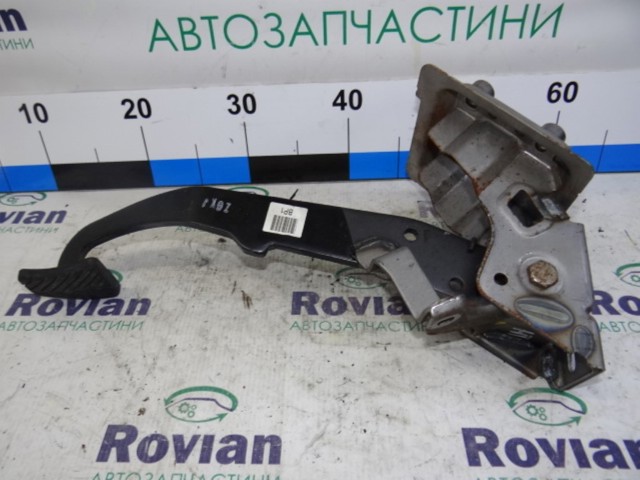 Педаль тормоза 328002E100 HYUNDAI