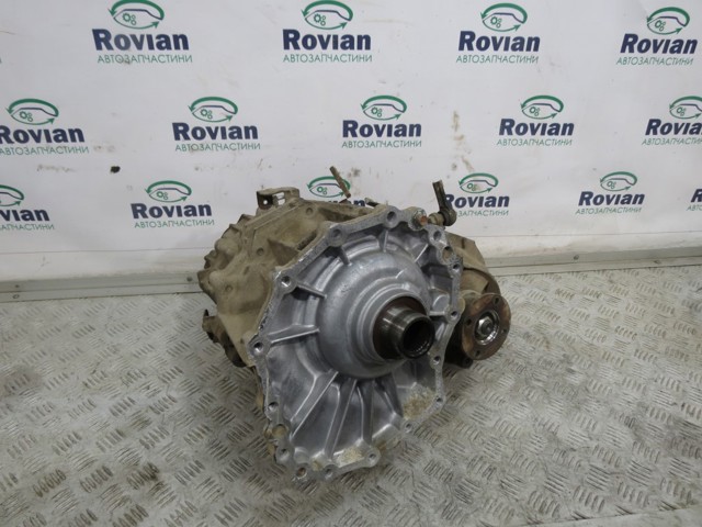 Раздатка (коробка раздаточная) 33100EA700 NISSAN