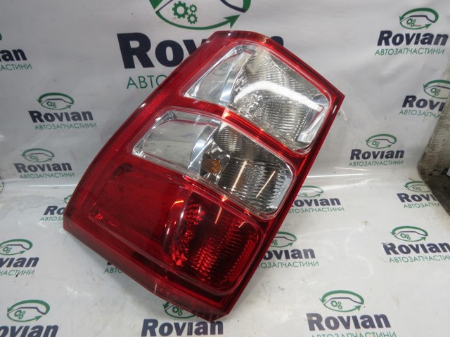 Задний правый стоп 3565065J21 SUZUKI