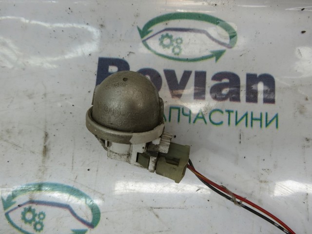 SUZUKI 3591075F1 Фонарь подсветки номерного знака в наличии Винница